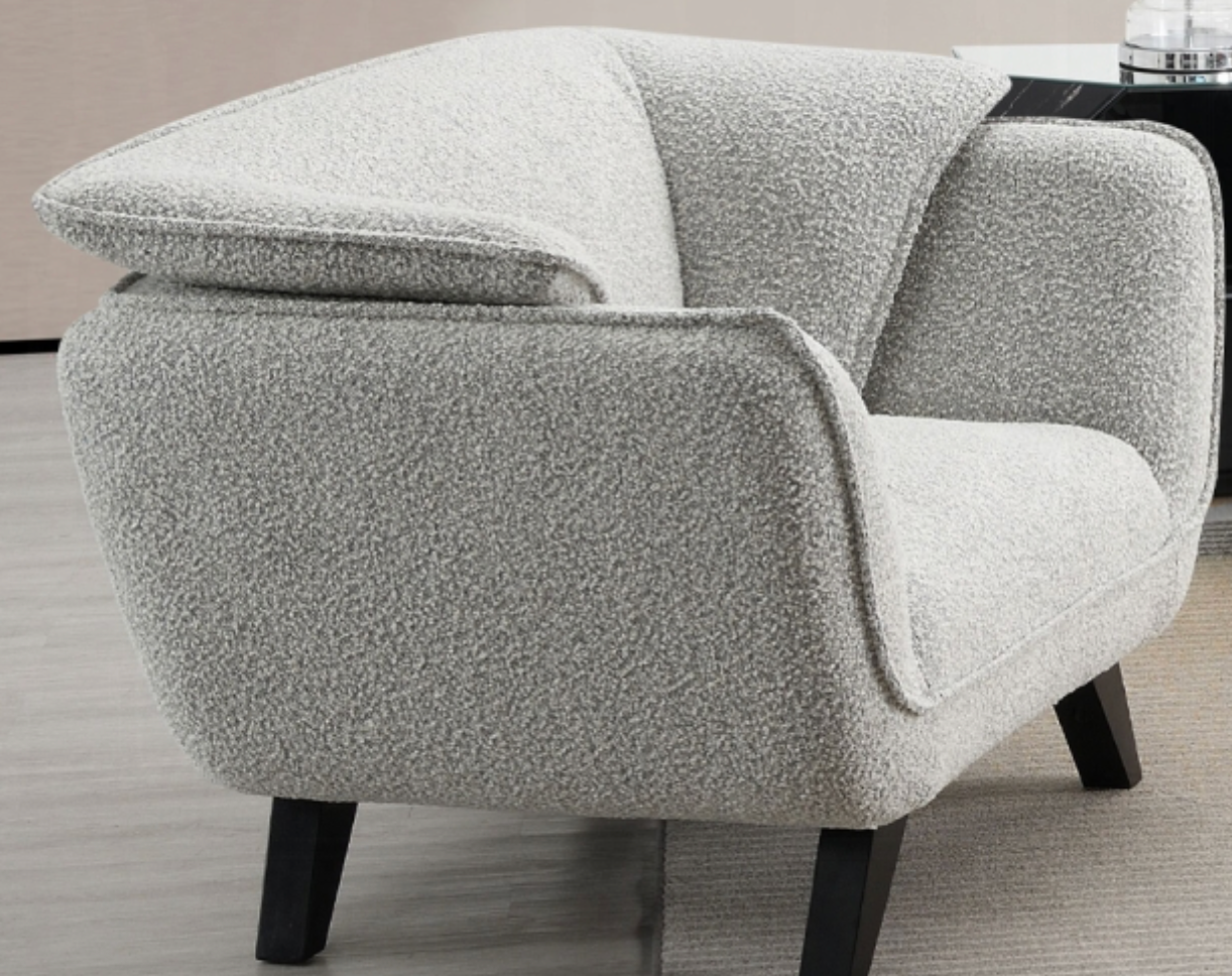 Nayeli Chair